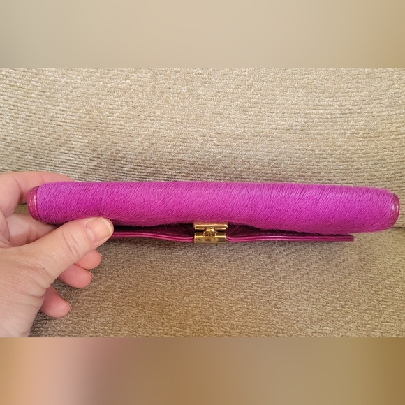 Tory Burch Pricilla Calf Hair Wallet - Picture 5 of 13